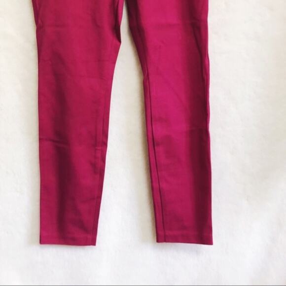 GAP Maroon Cropped Slim City Pants - Picture 4 of 8